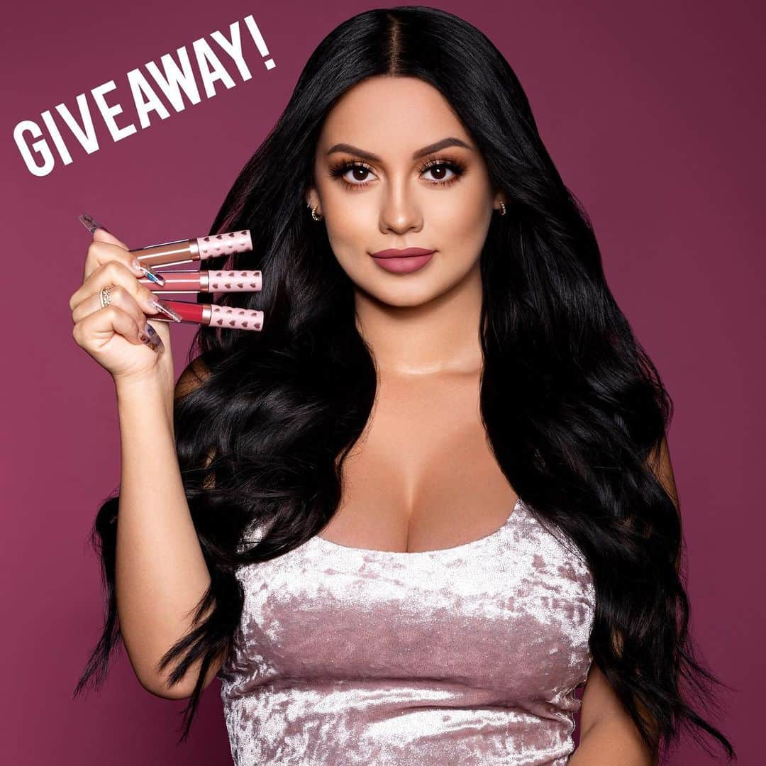 LiveGlamさんのインスタグラム写真 - (LiveGlamInstagram)「GIVEAWAY CLOSED! Hey Babygirls! 💋 Want to win a set of our  #LesDoMakeupxLiveGlam KissMe Love Collection lippies?! Keep reading to learn how to enter✨ ⁣ ⁣ Giveaway Rules:⁣ -Must follow @liveglam and @leeexlieee (we’ll be checking!)⁣ -Must like this post (we’ll be checking this too!) ⁣ -Must tag 2 friends in the caption⁣ -You can enter as many times as you would like (each comment with 2 tagged friends is an entry!)⁣ -Open internationally⁣ -Giveaway ends 8/25, 7 lucky winners will be selected at random and announced in caption on 8/26! 😱💕 Goodluck! 💄😍 WINNERS: @ednagallegos @missy_ann76 @airam12mon @leandrav1234 @manda.45 @mtz_nanda @rosalbahdz_  Congratulations! ✨ please DM us to collect your prize! ❤️」8月23日 2時00分 - liveglam