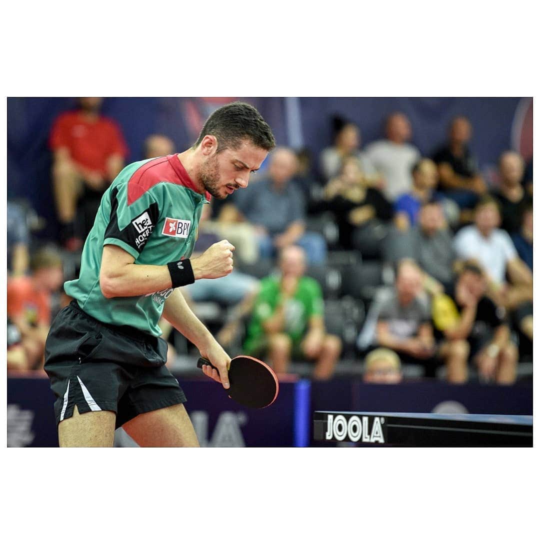 のインスタグラム：「Solid match and victory against Koki Niwa (JPN) by 4-1. Tomorrow I will face Lin Yun-ju (TPE) for a place in the quarter finals, Vamos!! 🏓🇵🇹 Photo by @ittfworld  #olomouc」