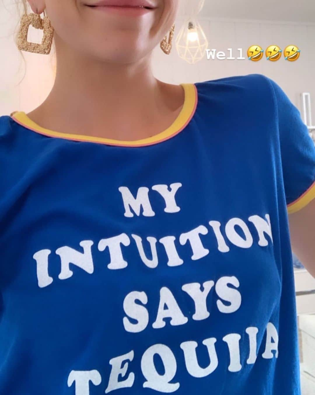 ワイルドフォックスクチュールさんのインスタグラム写真 - (ワイルドフォックスクチュールInstagram)「My intuition says tequila...anyone else agree with @carodaur? #wildfox #wildfoxtshirt #wildfoxtee #summer2019 #moonlightjunction #tequila」8月23日 2時49分 - wildfoxcouture