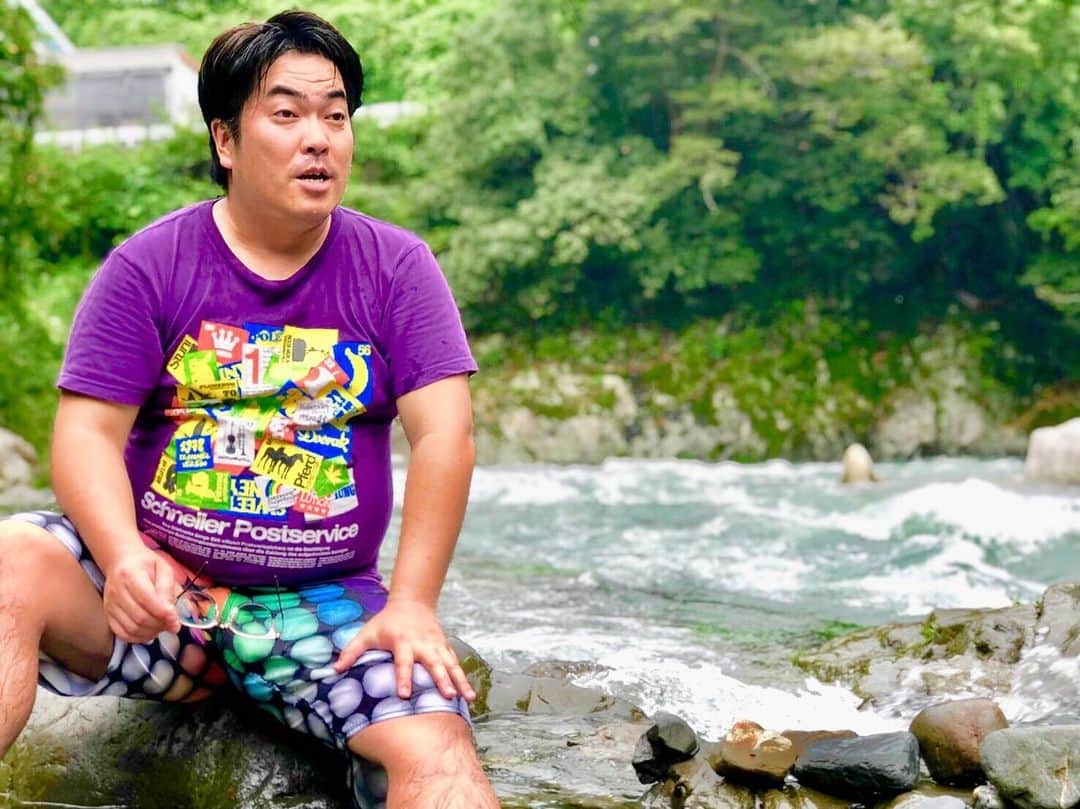 GO!皆川さんのインスタグラム写真 - (GO!皆川Instagram)「‪今年最後の『川部』発動。‬ ‪癒されました。‬ ‪川最高。‬ ‪ネゴさん、CHANMENさん、けんさん、ありがとうございました。‬ ‪また来年も川、お願いします！‬ ‪#川部 #川 #BBQ ‬」8月23日 3時11分 - go_minagawa