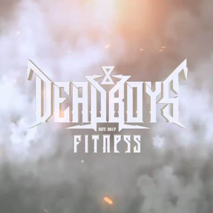 セス・ロリンズのインスタグラム：「Summer Soul WOD 3 is live EARLY! Head over to @competitioncorner and peep the event rules! ______ Crossfit Total: 1 rep max back squat + 1 rep max shoulder press + 1 rep max deadlift _____ @deadboysfitness」