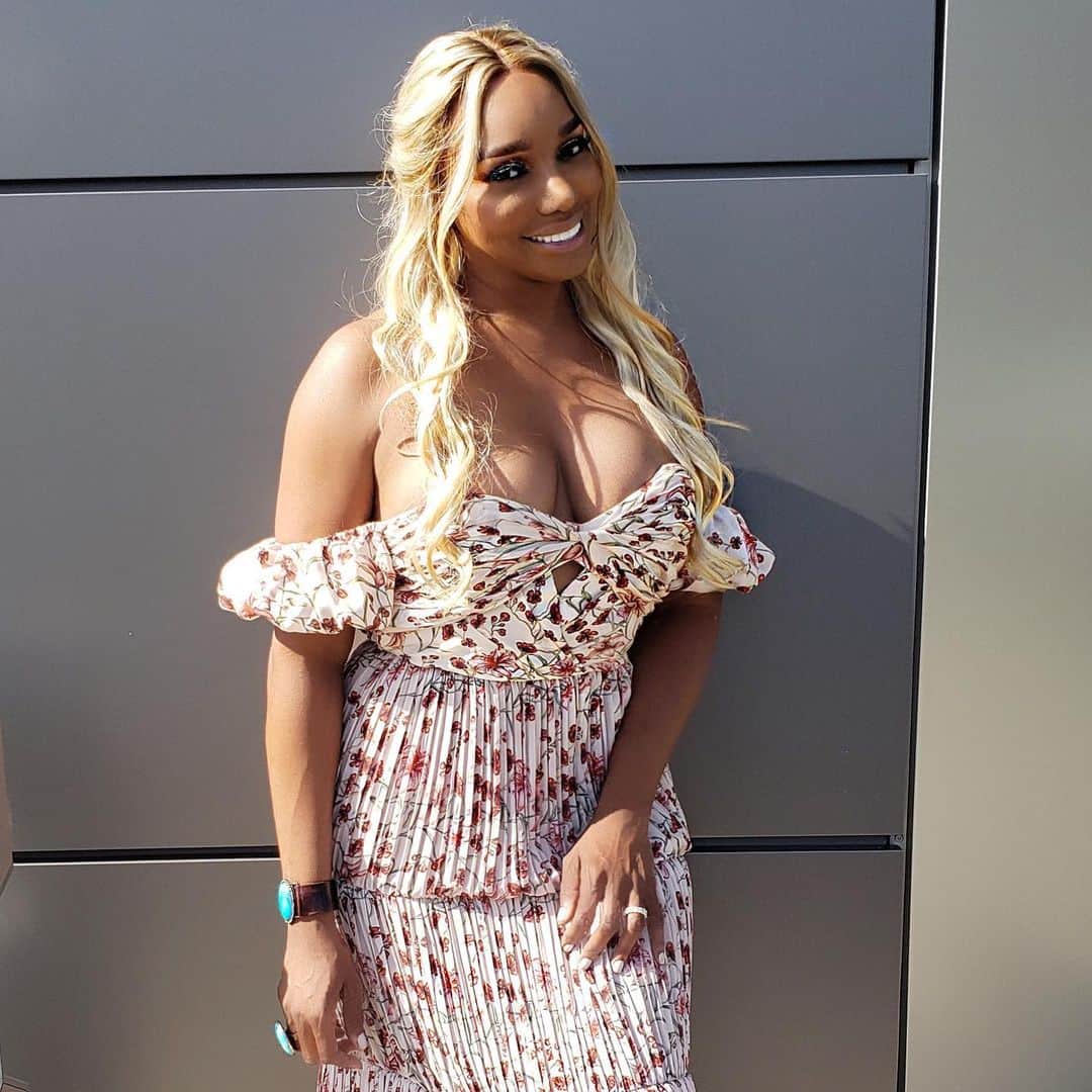 ネネ・リークスのインスタグラム：「Heyyyy girl」