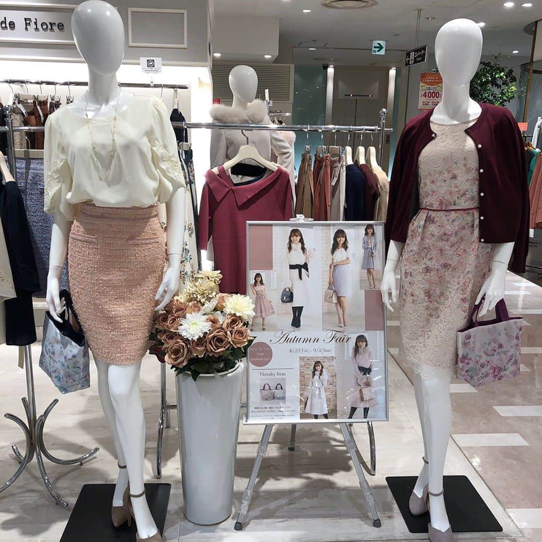 Debut de Fioreのインスタグラム