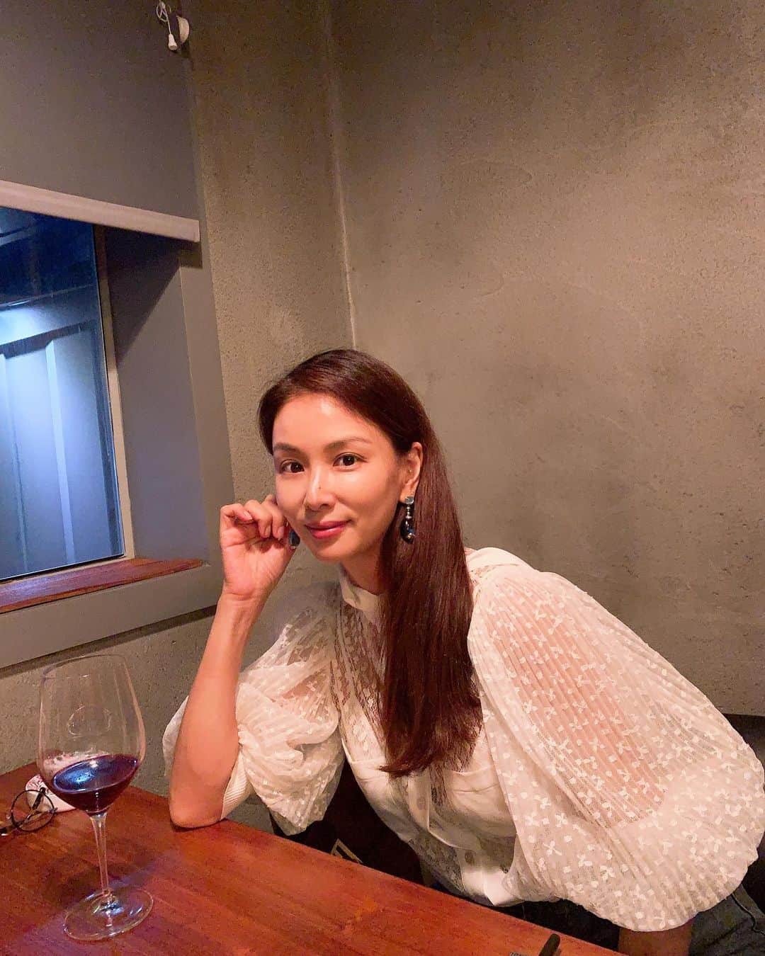 コ・ソヨンさんのインスタグラム写真 - (コ・ソヨンInstagram)「친구들과 오랜만에💙last night」8月23日 9時43分 - kosoyoung_official