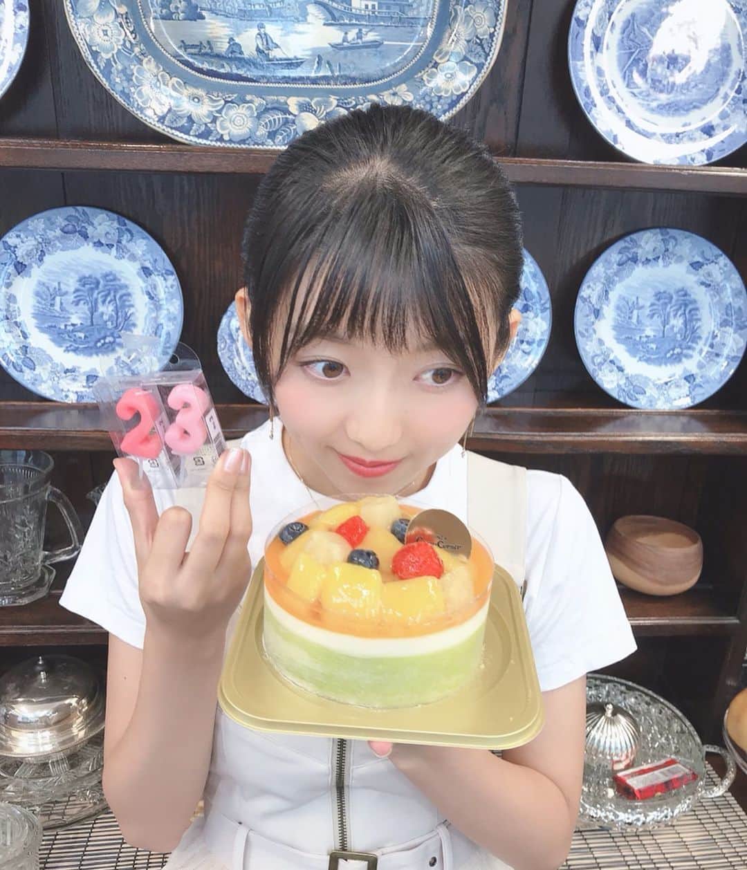 磯原杏華さんのインスタグラム写真 - (磯原杏華Instagram)「生誕祭ではケーキも 差し入れしていただきました🎂わお . ありがとうございましたっ❤︎ #birthdaycake #23th」8月23日 10時42分 - isoharakyoka_box