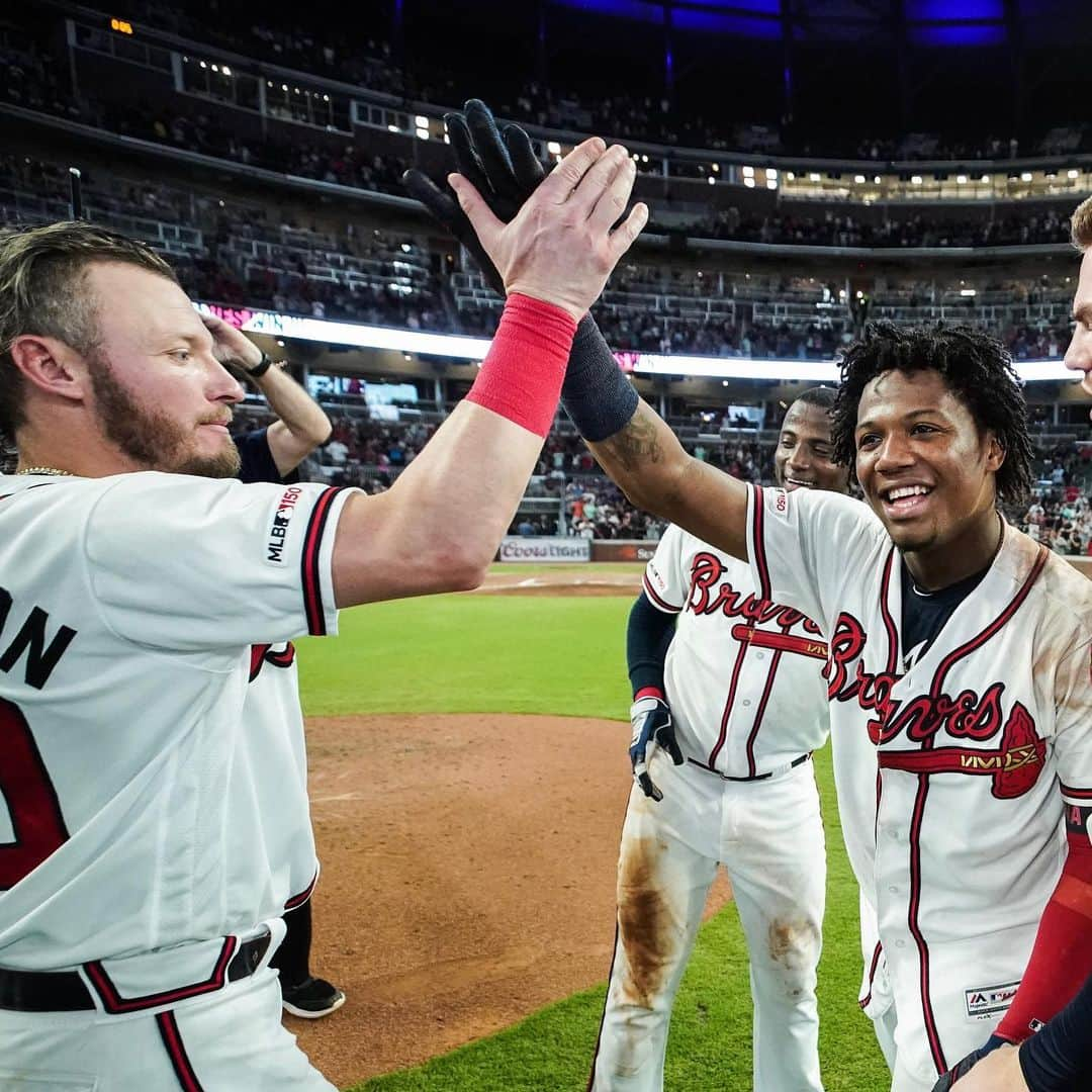 アトランタ・ブレーブスさんのインスタグラム写真 - (アトランタ・ブレーブスInstagram)「ANOTHER ONE.」8月23日 11時22分 - braves