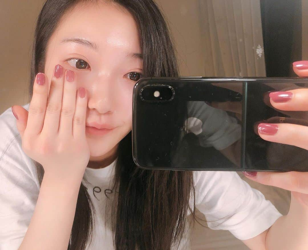 黒田絢子さんのインスタグラム写真 - (黒田絢子Instagram)「やっと爪まで気が回ったらしい💅 この色かーわいっ❤︎ . . #ネイル #大人ピンク #nail #pink #黒田絢子 #女優 #ayakokuroda #japanesegirl #actress #mystyle #instagood #followme」8月23日 11時40分 - ayakokuroda_official