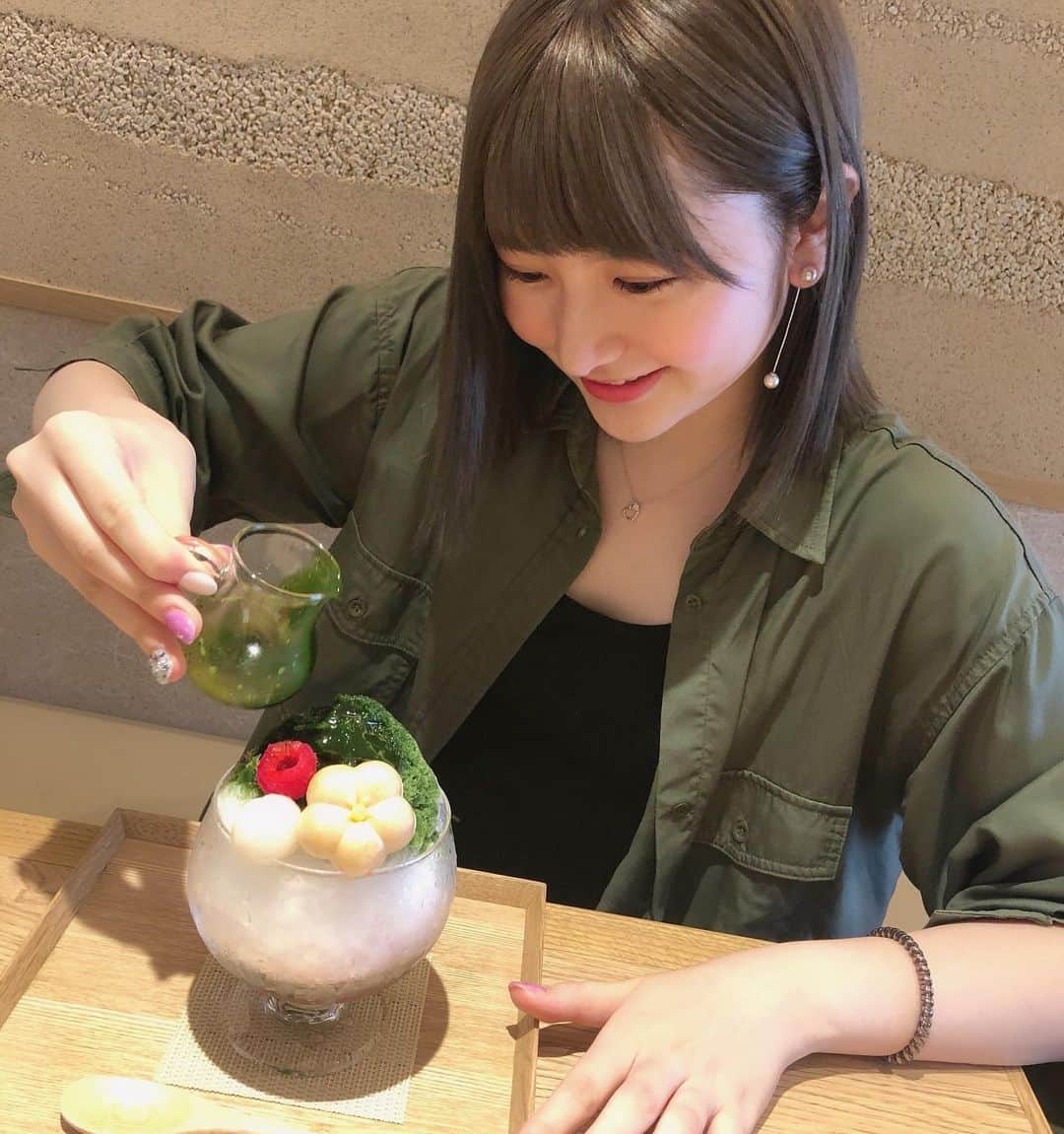 尾形春水さんのインスタグラム写真 - (尾形春水Instagram)「京都で食べたかき氷🍧 まっちゃめっちゃおいしい（＾ν＾） 何味派？？？」8月23日 12時32分 - harunaogatajp
