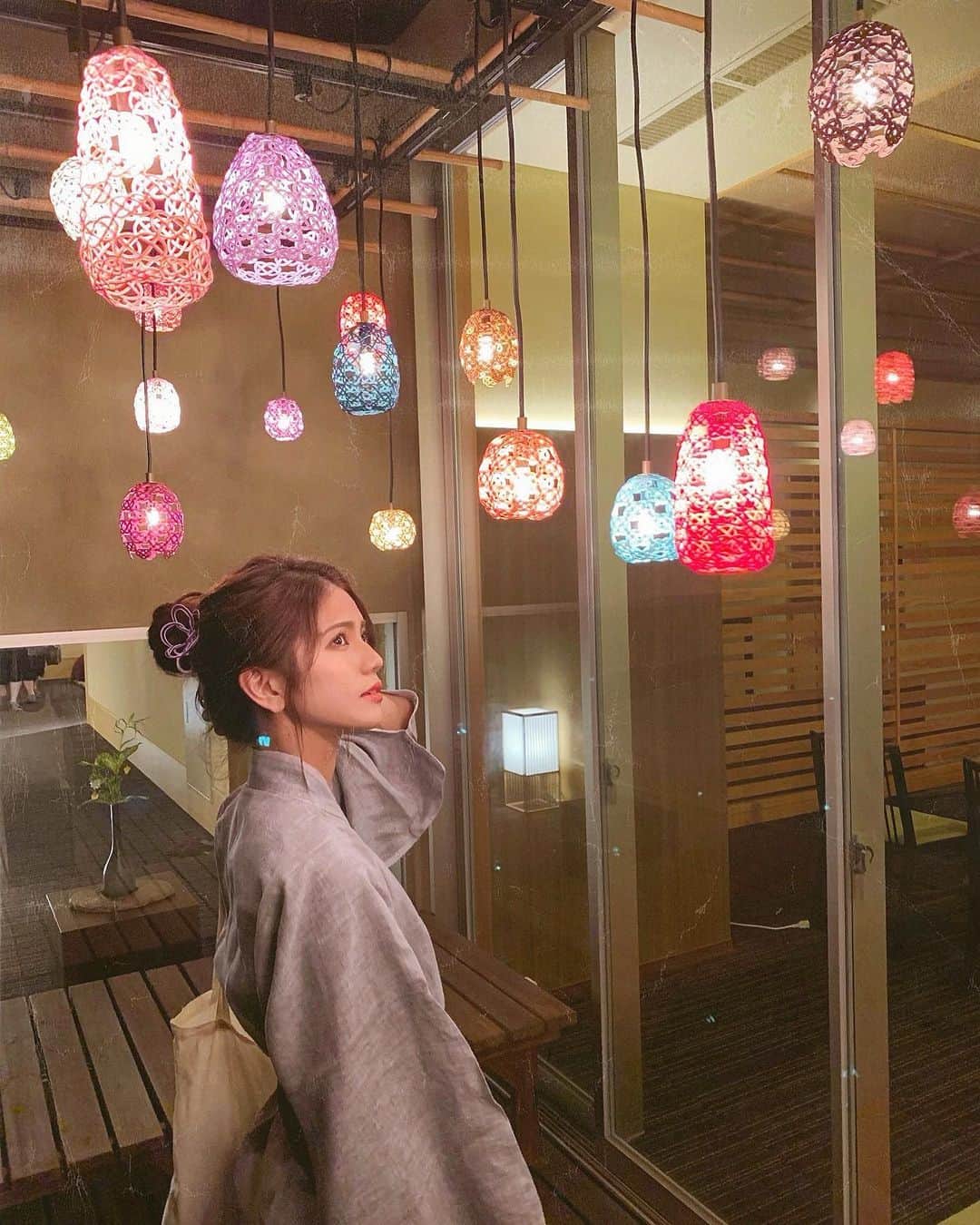 のインスタグラム：「colorful 🧡💚💙 ＊ 浴衣ももう今年は着ないかなぁ👘 もう秋に近づいてるけど それでも毎日ほんと暑い(｡･ω･｡)☀︎ ＊ ＊ ＊ #浴衣 #夏」