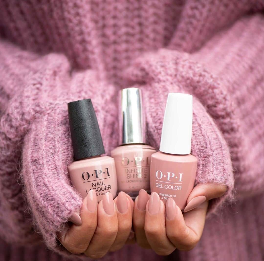 OPIさんのインスタグラム写真 - (OPIInstagram)「Take your pick! No matter which color system you choose, #EdinburgherAndTatties is getting rave reviews as one of our best nude shades yet! 🙌 💅 How do you feel about this color from the #OPIScotland collection? Comment and let us know! 👇 ⁠ ⁠ ⁠ #Swatched #GelNails #PerfectManicure #OPIObsessed #ColorIsTheAnswer #ManiReady」8月23日 13時34分 - opi