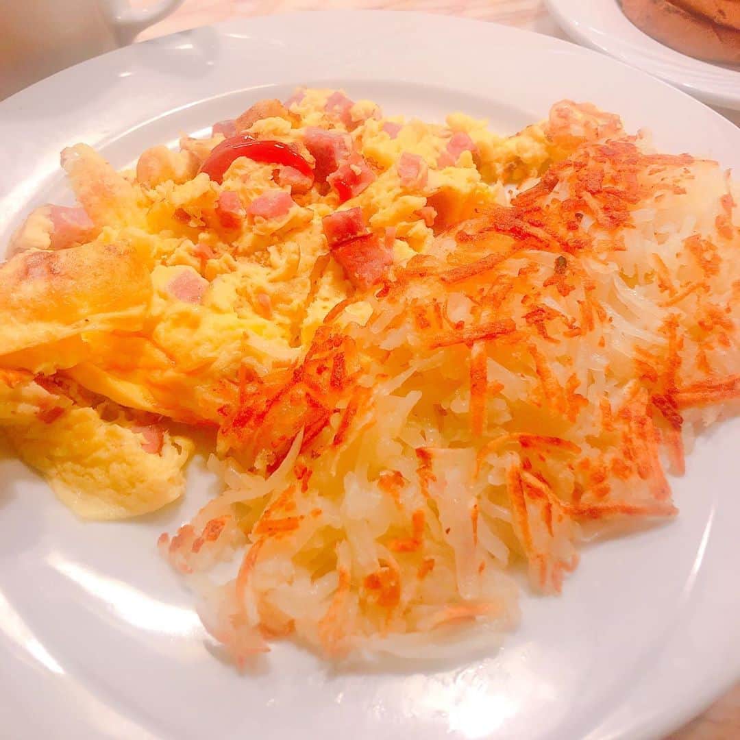 柳下毅一郎のインスタグラム：「American Breakfast」