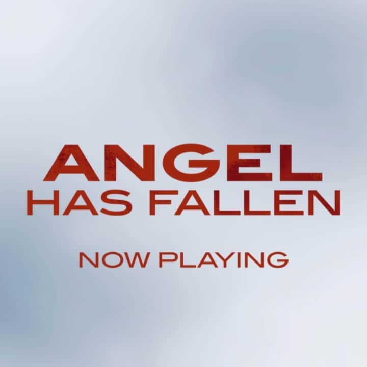 ジェラルド・バトラーのインスタグラム：「#AngelHasFallen is yours. We’re in theaters now! Get tickets at the link in bio.」
