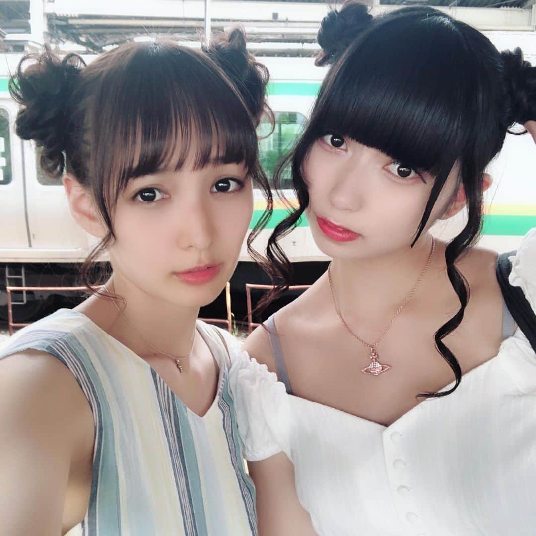 道江幸子さんのインスタグラム写真 道江幸子instagram 髪型お揃い 双子 お団子ヘア お団子アレンジ お団子ヘアアレンジ お団子 双子姉妹 姉妹お揃い ヘアアレンジ ヘアスタイル 髪型 髪型アレンジ Japanesegirl ツインお団子