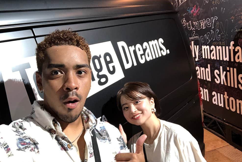 TOYOTAさんのインスタグラム写真 - (TOYOTAInstagram)「“Drive Your Teenage Dreams” Thank you for coming @summersonic_official  #dytd #toyota #hiace #summersonic #verdy #Gab #福田愛大 #田中優衣 #オカモトレイジ #SASUKE #マイト」8月23日 17時55分 - toyota_jp
