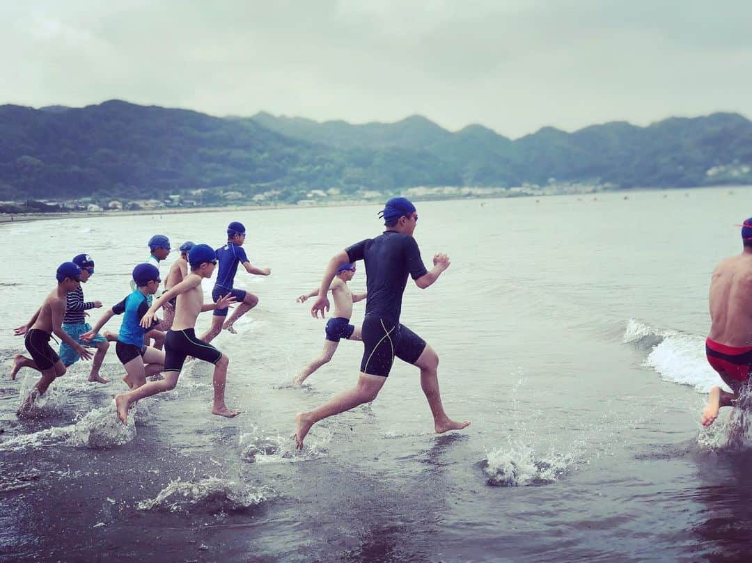 飯沼誠司さんのインスタグラム写真 - (飯沼誠司Instagram)「summer camp 海の学校 無事終了。 天気もプログラムにバッチリでした。 最後のみんなの頑張りを見ていて感動。 子どもたちの可能性、成長を感じた3日間でした。 また9月から頑張りましょう。 関係者の皆様 ありがとうございました。 #setagayaswimmingacademy  #海の学校 #lifesaving  #最高の夏休み #実践的なプログラム #stsa」8月23日 17時59分 - seiji_iinuma