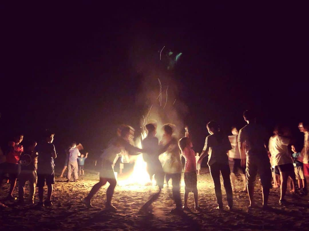 飯沼誠司さんのインスタグラム写真 - (飯沼誠司Instagram)「summer camp 海の学校 無事終了。 天気もプログラムにバッチリでした。 最後のみんなの頑張りを見ていて感動。 子どもたちの可能性、成長を感じた3日間でした。 また9月から頑張りましょう。 関係者の皆様 ありがとうございました。 #setagayaswimmingacademy  #海の学校 #lifesaving  #最高の夏休み #実践的なプログラム #stsa」8月23日 17時59分 - seiji_iinuma