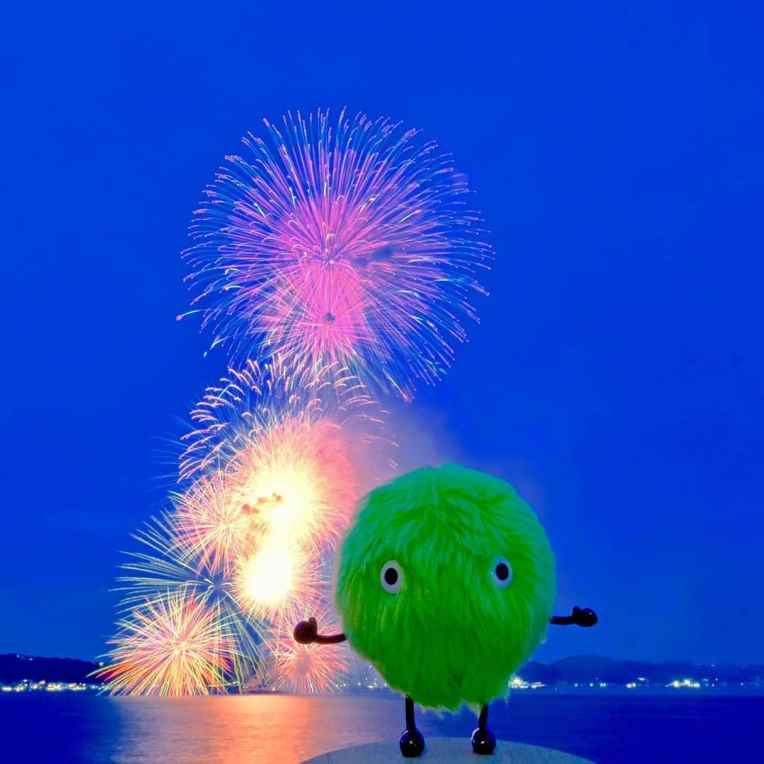 SUUMO公式アカウントさんのインスタグラム写真 - (SUUMO公式アカウントInstagram)「夏の夜空を彩る花火✨ #花火 #fireworks #夏 #summer #スーモ #SUUMO」8月23日 18時05分 - suumo_official