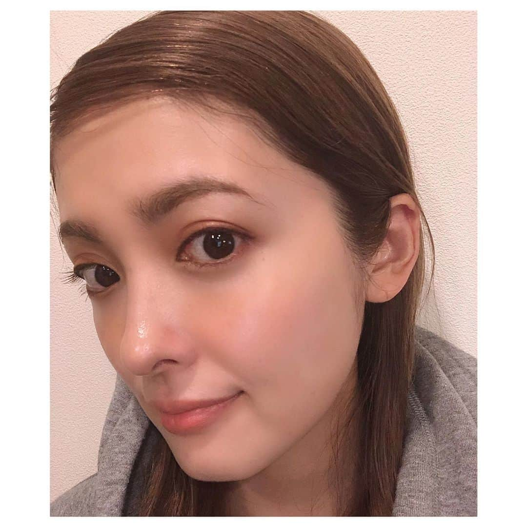 平山あやさんのインスタグラム写真 - (平山あやInstagram)「今日は @whomeeigari のアイシャドウつけた👀✨ #makeup  #today #オレンジ系のアイシャドウ #美容大好き #今日もありがとう」8月23日 18時25分 - aya_hirayama