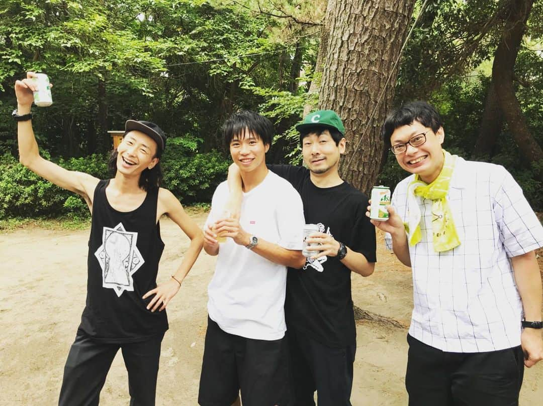 福井俊太郎さんのインスタグラム写真 - (福井俊太郎Instagram)「#BBQ #夏の思い出 #GAGと梶原君 #いい写真 #左からニックネーム #ガリ #マチョ #ヒゲ #新海誠監督 #低くねっとりした声で」8月23日 19時02分 - shuntarofukui