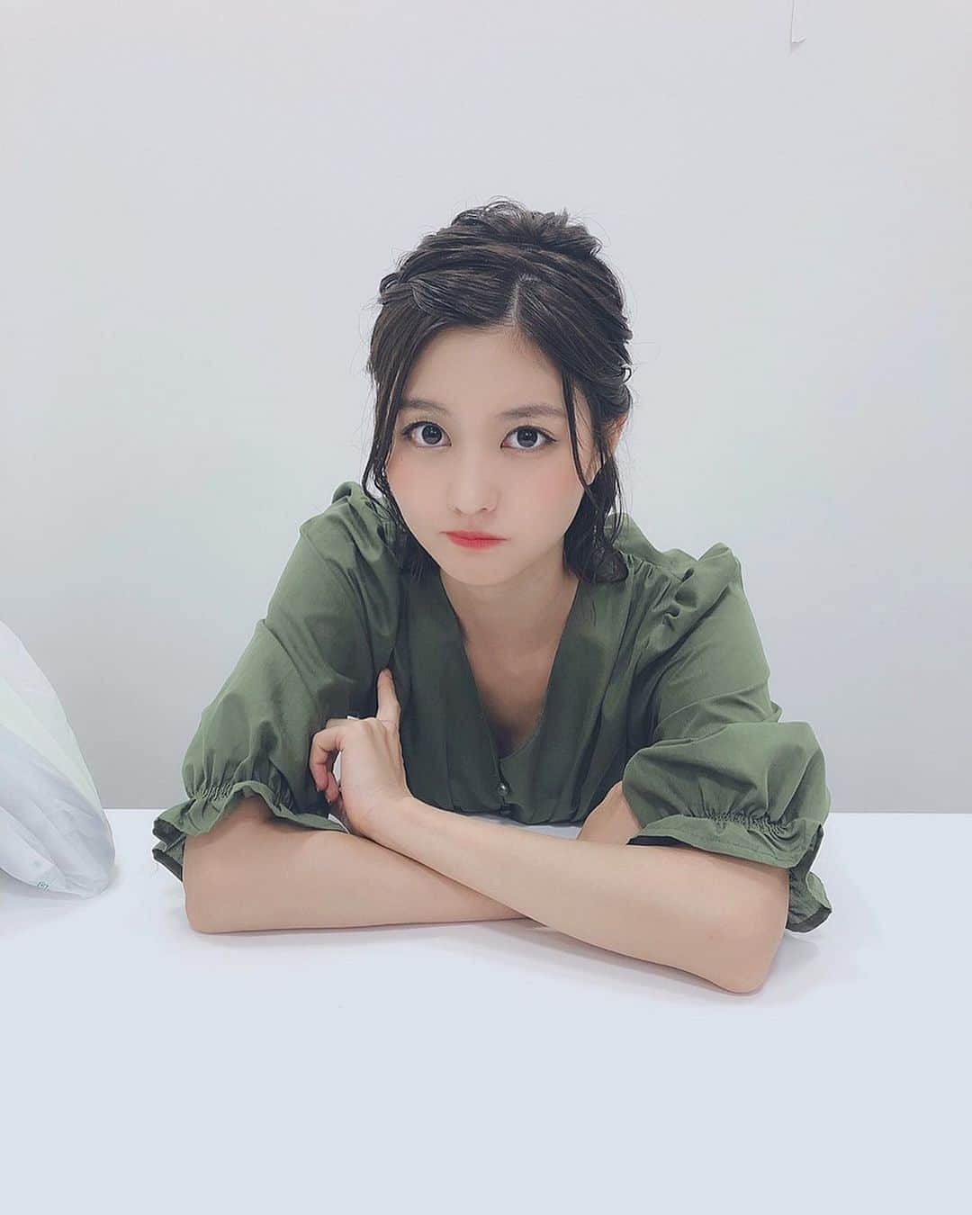 のインスタグラム：「本日もAbemaTVにて20:30〜23:30ミッドナイト競輪生放送だよ🙋‍♀️❤️﻿ ﻿ みんな今日もコメントいっぱい待ってるね☺️﻿ ﻿ 通知予約もよろしくね！﻿ https://gxyt4.app.goo.gl/1VdH7﻿ _﻿ _﻿ _﻿ #abematv #ミッドナイト競輪 #競輪 #生放送 #林ゆめ」