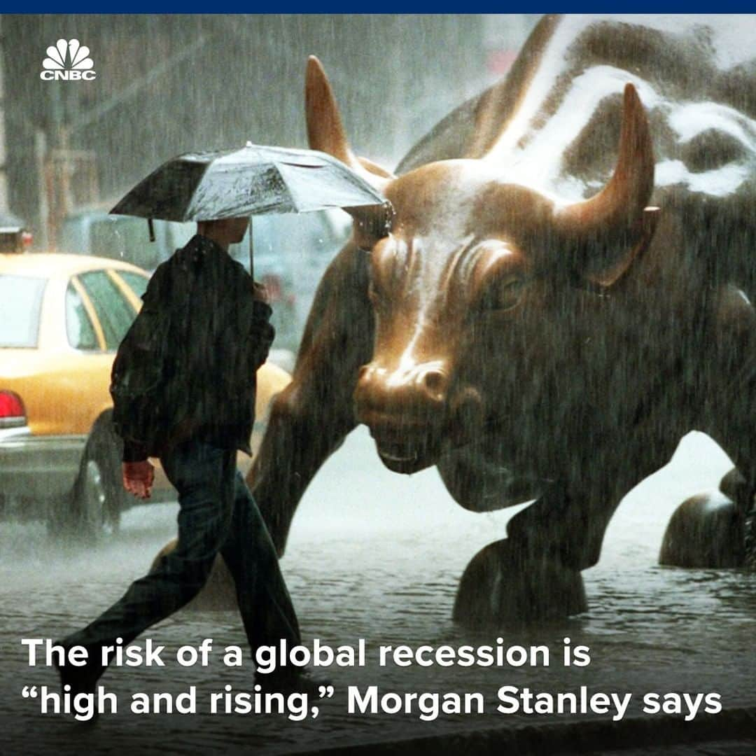 CNBCさんのインスタグラム写真 - (CNBCInstagram)「“The wheels for a slowdown are in motion.”⁠ ⁠ The downtrend in some global economies is becoming contagious, according to Morgan Stanley. And the “high” risk of tight financial conditions could trigger a global recession, one expert said.⁠ ⁠ The firm highlighted the “significant loss of momentum” in payrolls data in the past seven moths and recent concerning manufacturing barometers as part of its reasoning.⁠ ⁠ And things could get worse if trade headwinds don’t subside: corporate investments and other labor market metrics could see even further downside, the firm said.⁠ ⁠ For more on why Morgan Stanley believes we are at strong risk of an oncoming global recession, visit the link in bio.」8月23日 19時50分 - cnbc