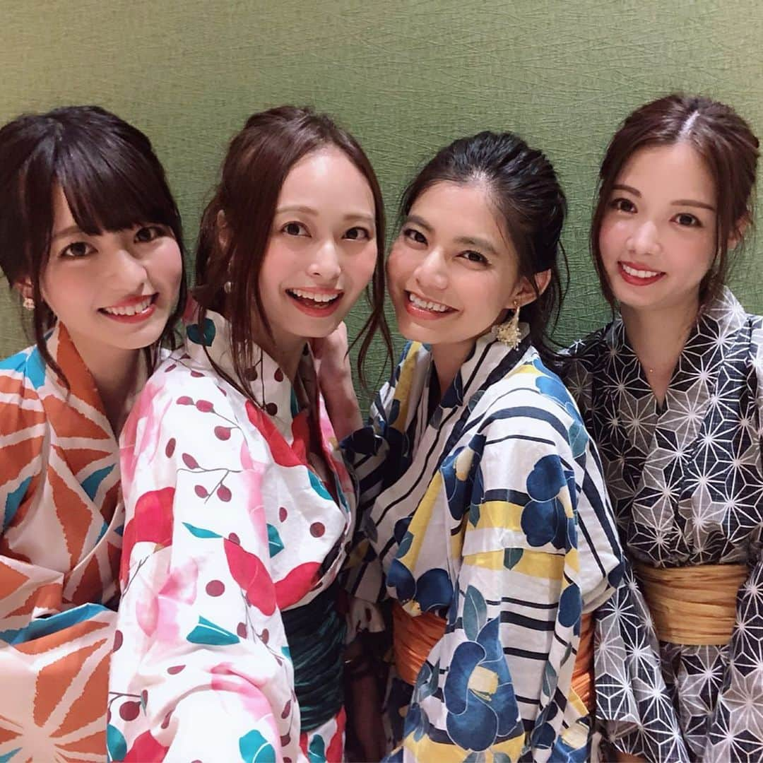 榊本麻衣さんのインスタグラム写真 - (榊本麻衣Instagram)「♡♡ . . 毎年恒例のいつものメンバー🥰💞 . . プール行く予定やったけど、 天気悪そうやったから 空庭温泉行ってきたよ♨️✨ . 結局降らず暑かったけど🤣☀️ . でもみんなでのんびり過ごせて楽しかった🤭💙 . このメンバーでいると食べてばっかり😋🍧笑 . 岩盤浴に温泉に気持ちよかったー😚✩.*˚ . . 次会えるのは10月やけど、 はよ会いたいなぁ😗💗💗 . . #mama #空庭温泉 #yukata #浴衣 #女子旅 #のんびり #温泉 #日帰り温泉 #関西」8月23日 20時24分 - maipipii