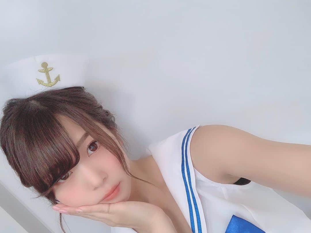 まきさんのインスタグラム写真 - (まきInstagram)「夏2019✌🏼👘⚓︎ #載せてなかった😭 #今さらになっちゃうけど #めっちゃ夏満喫した #浴衣 #マリン衣装 #2ショット楽しかった #来年もやりたいな #ぼくらのうた #あゆくま #あゆみくりかまき」8月23日 21時31分 - maki_ayumikurikamaki