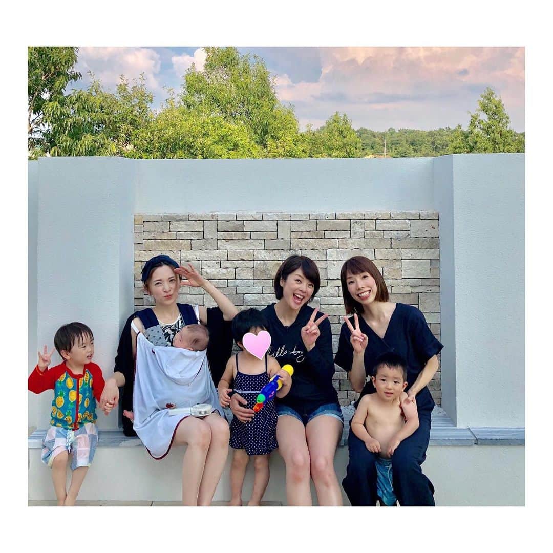 田中涼子のインスタグラム：「😀みんなで遊んで久しぶりに集合写真😃喜多アナのおなかの中には赤ちゃんが...💗妊婦であること忘れてしまうくらい元気で赤ちゃんも賑やかな声聞こえてきて楽しいだろうなぁ✨✨🙏 早く抱っこしたいなぁ🥰」