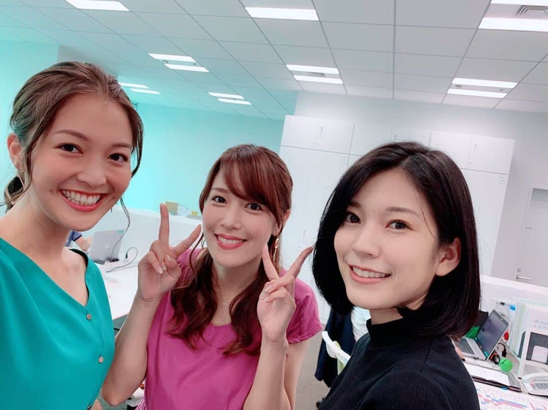 鷲見玲奈さんのインスタグラム写真 - (鷲見玲奈Instagram)「. 今日は久しぶりに同期3人揃ったので📸☺️ . 毎回流れちゃうけど、そろそろご飯行きたいなぁ…🤔 . . #福田典子 アナウンサー #西野志海 アナウンサー #同期」8月23日 22時42分 - sumi__reina