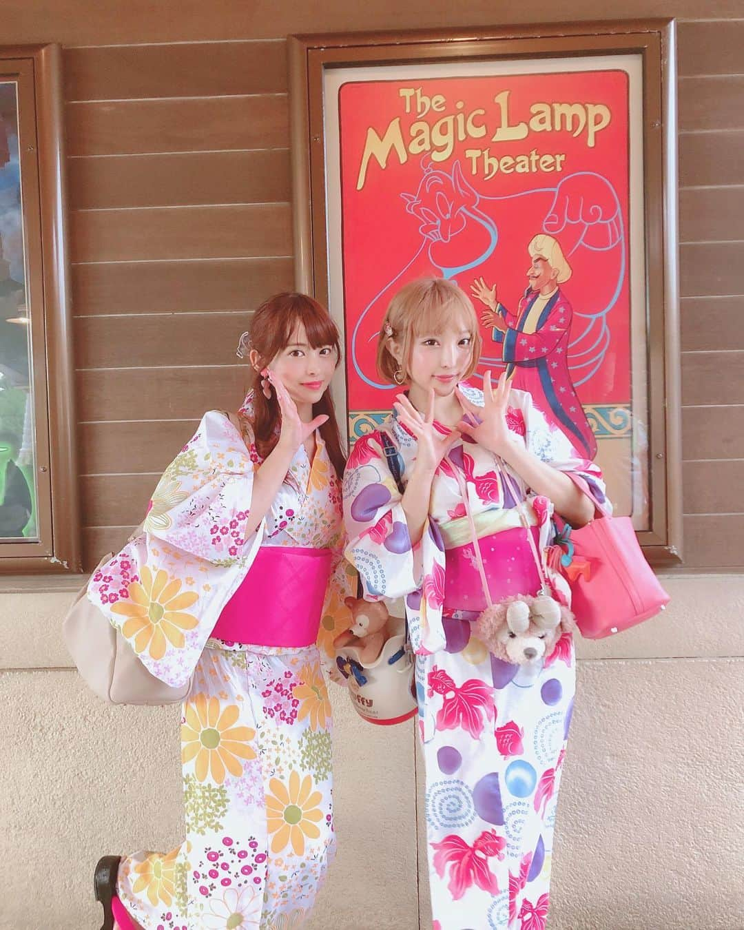 桜もこさんのインスタグラム写真 - (桜もこInstagram)「まいまいとディズニー🏰❤️ #disney #disneysea #ディズニー #浴衣 #浴衣デート」8月23日 23時14分 - mokochan319