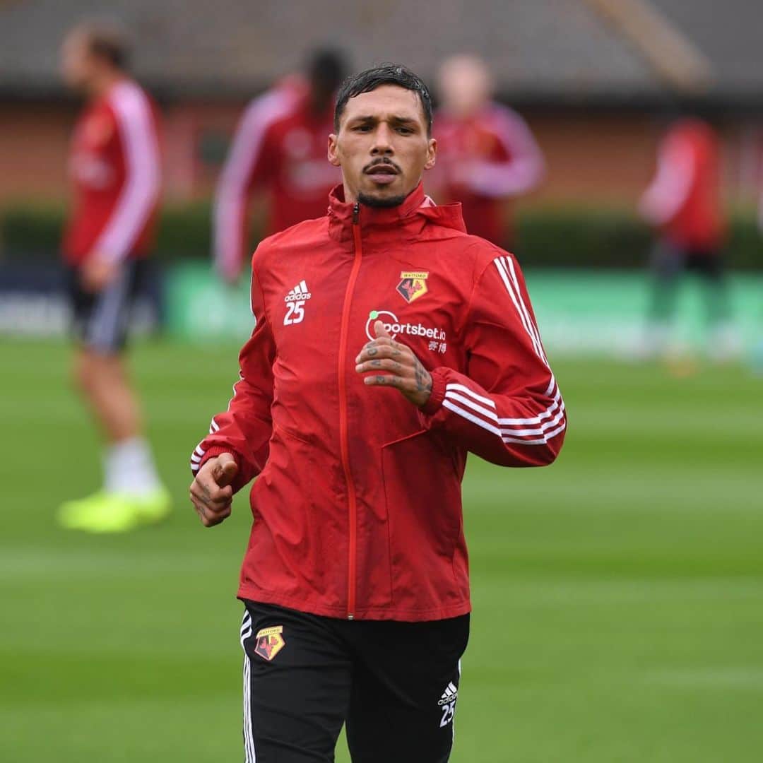ヨゼ・ホレバスのインスタグラム：「Focus ⚽️ #premierleague #nikefootball #watfordfc」