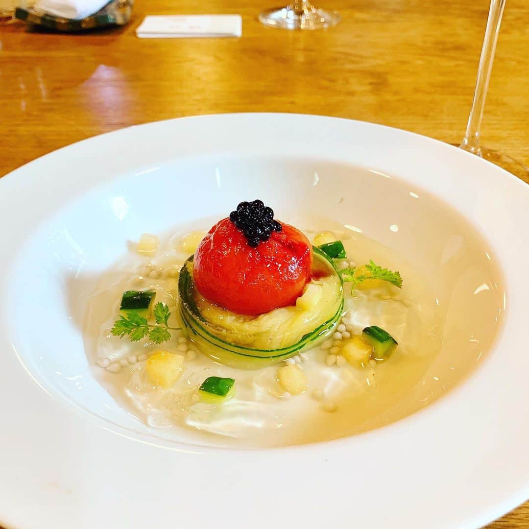 王理惠のグルメインスタ