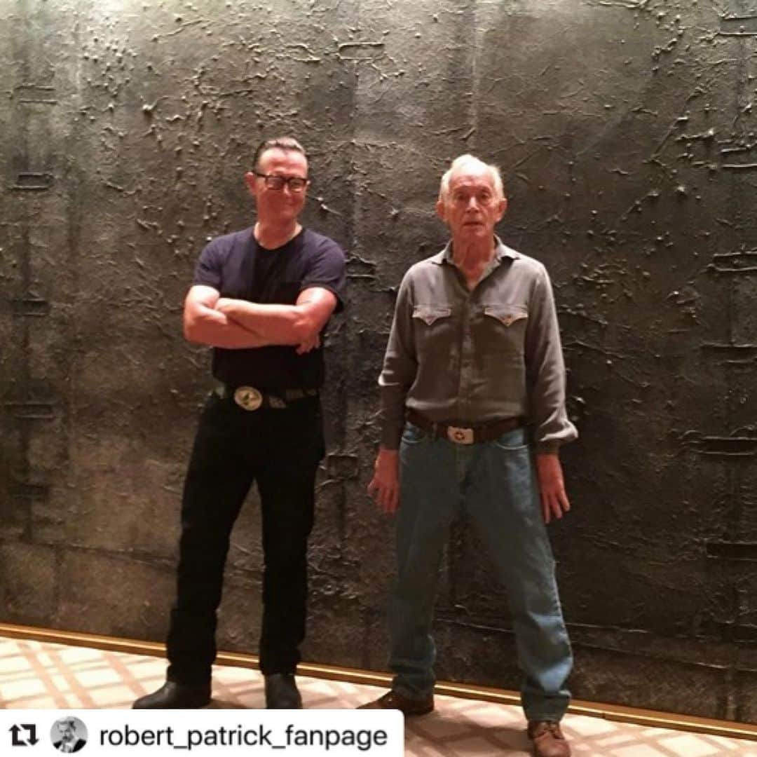 ロバート・パトリックさんのインスタグラム写真 - (ロバート・パトリックInstagram)「After you see “Tone Deaf” come visit Lance and I in Colorado Springs ! #Repost @robert_patrick_fanpage with @make_repost ・・・ Lance Henriksen and Robert are best friends! So good to hear that they are both attending @cscomiccon ! 💙」8月24日 0時32分 - ripfighter