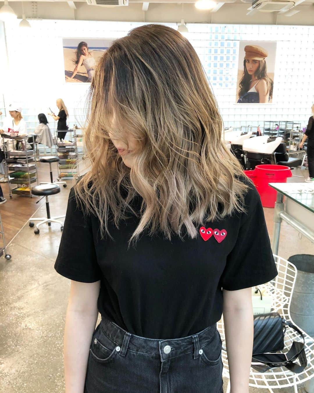 神能裕貴のインスタグラム：「【超リアル海外ヘアー / バレイヤージュ】 海外志向なお客様へ. #SHIMA#ハイライト#バレイライト#バレイヤージュ#海外ヘアー」
