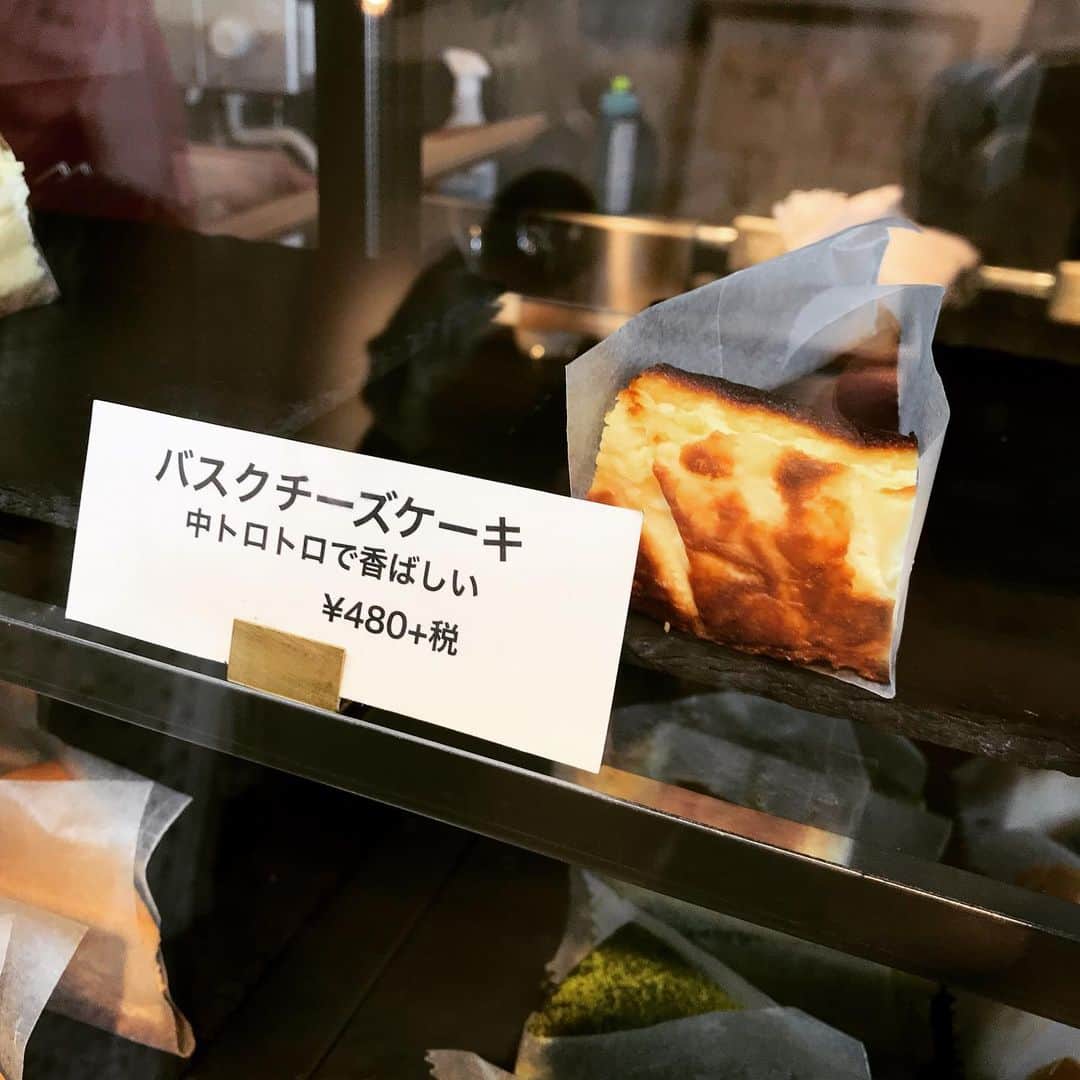 中野耕史さんのインスタグラム写真 - (中野耕史Instagram)「#KissFM #4seasons でご紹介した#神戸 花隈のチーズケーキ専門店 LE SHIMIKI 味わい香り食感のバランスが絶妙です😊 今度はバスクチーズケーキを食べてみたい🧀 #leshimiki」8月24日 11時41分 - nakanocozy