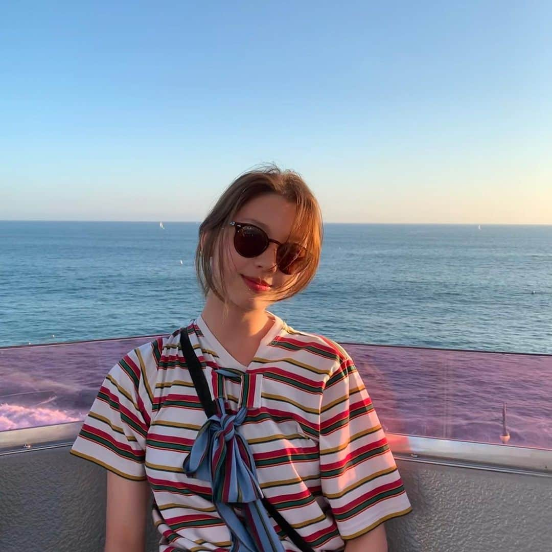 キム・ジンギョンさんのインスタグラム写真 - (キム・ジンギョンInstagram)「💙🏝」8月24日 11時56分 - jinkyung3_3