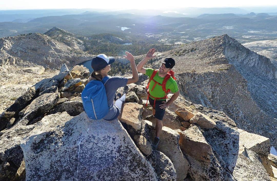 のインスタグラム：「Bagging some peaks this weekend? Grab a pair of our W's or M's Cirque Lows, designed specifically for fast ascents. . . . #truetothetrail #leadtheway #fastandlight #hiking」