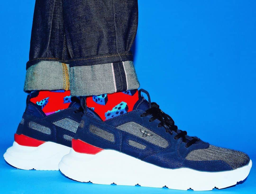 クリエイティブリクリエーションのインスタグラム：「The CARRARA, Navy ...ice cold....❄️❄️❄️ ##sneakers #shoes #WhatIsYourCreativeRecreation #MyCreativeRecreation #CreativeRecreation #CreativeRec #Fashion #InstaFashion #Style #Instastyle」