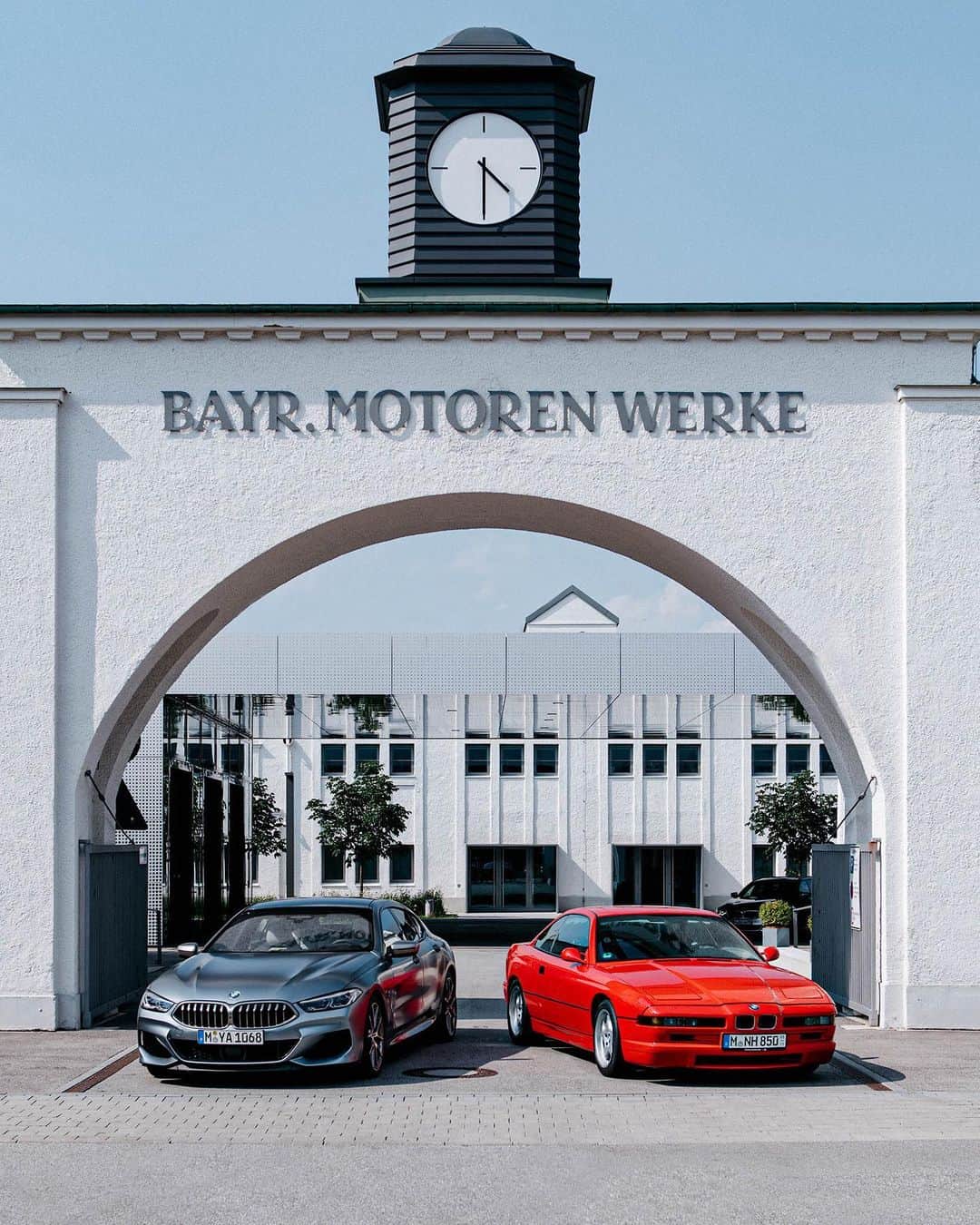 BMWのインスタグラム：「Launched in 1989, the BMW 8 Series represented the pinnacle of the portfolio. A legacy which can be taken on effortlessly 30 years later. The BMW 8 Series Gran Coupé. #THE8 #BMW #8Series」