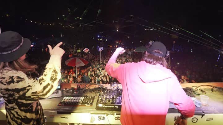 Zeds Deadのインスタグラム：「woods & bass」