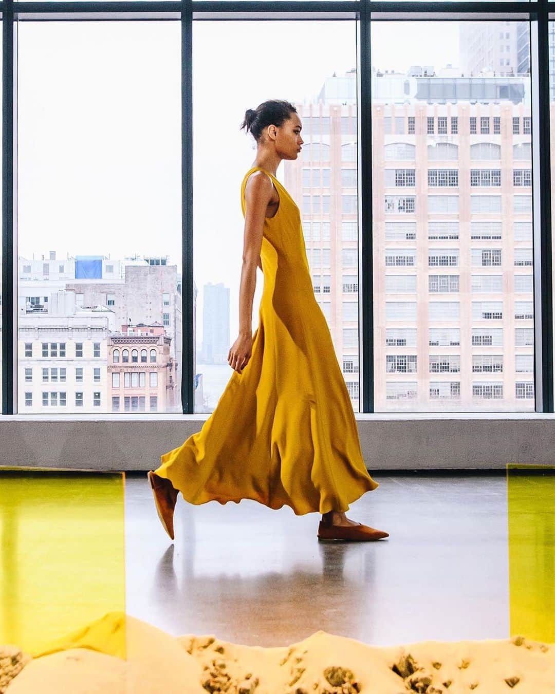 Fashion Weekのインスタグラム：「The countdown to @NYFW is on! ⚡️ #FlashbackFriday to the @noonbynoor's February 2019 runway. Photo via @noonbynoor.」
