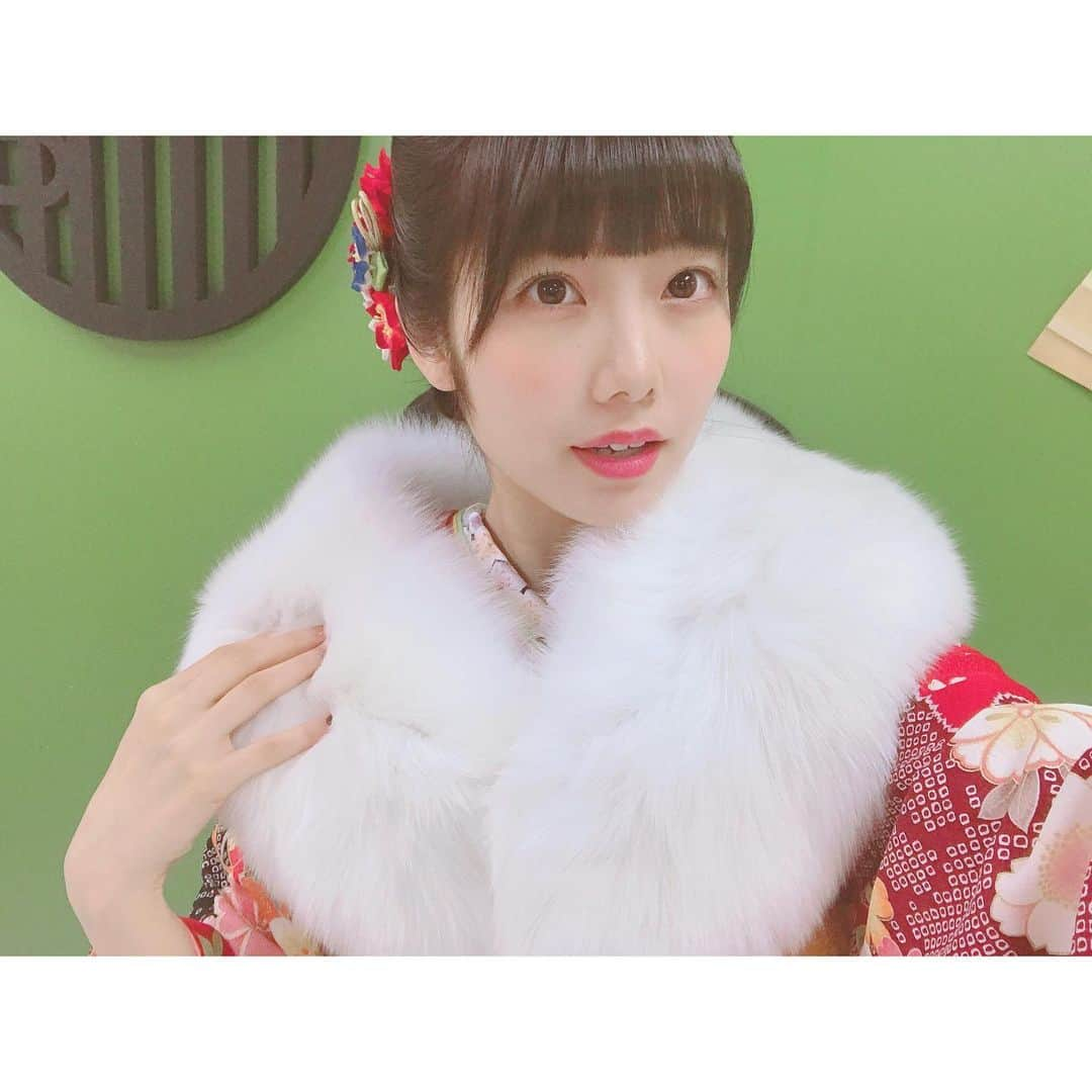 MOMOKAさんのインスタグラム写真 - (MOMOKAInstagram)「・ オハヨ！！！ 今日はふぉーーーちゅん！ 久々やねー！ ライブに私服撮影会にサイン会にゲームに🤭？(笑)  楽しみなので皆様お気をつけてお越し下さい🤩❤️ ちなみにももの私服は、 今日明日は、ワンピースデイ✌︎ 大阪はまた違うやーつ、きるよ、(笑)どきどき〜！！😂 あ、この写真はこの間のオフショの近めバージョンです🙋‍♀️次のやつに全身載せるね、(笑) それじゃまた後ほど〜〜！」8月24日 8時02分 - momoka_jewel