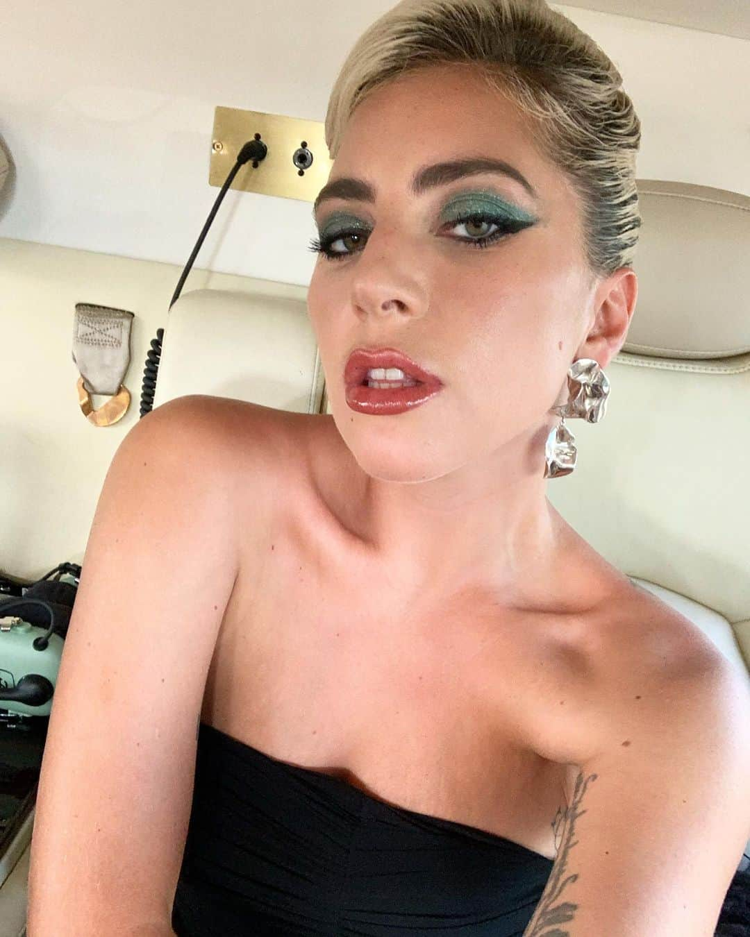 レディー・ガガさんのインスタグラム写真 - (レディー・ガガInstagram)「Franch Toast」8月24日 10時02分 - ladygaga