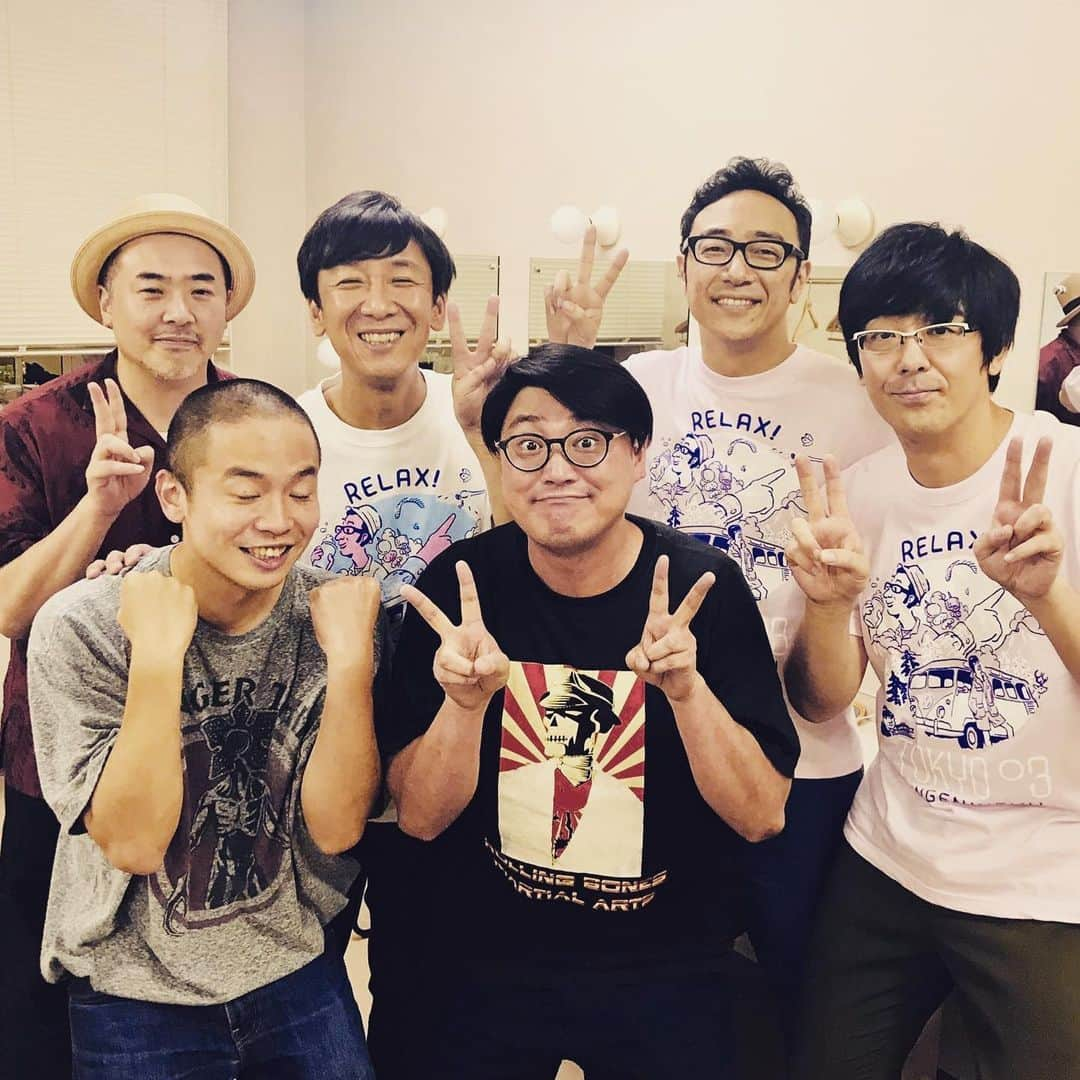 上田航平さんのインスタグラム写真 - (上田航平Instagram)「シビレタ。 #東京03#単独公演#人間味風 #ゾフィー#オークラ#さん #なぜか目つぶっちゃったけど #ポーズも間違えちゃったけど #もっとずっとコント作りたい」8月24日 21時24分 - zoffy_ueda