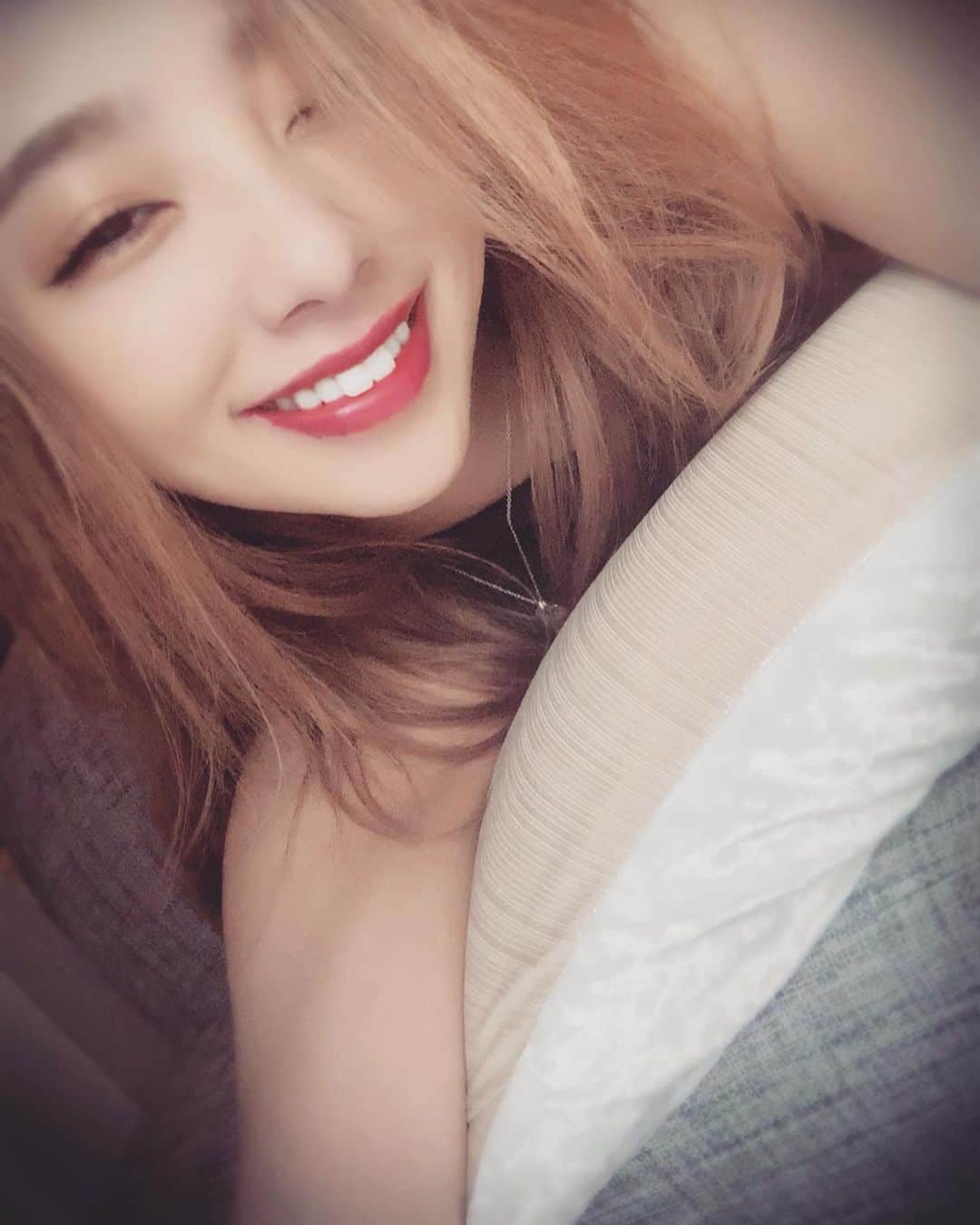 川村真洋さんのインスタグラム写真 - (川村真洋Instagram)「Summer’s going to end soon🌺.. I hope I can see you guys soon.. #MAHIRO #真洋 #마히로」8月24日 21時21分 - mahiro_kawamura_official