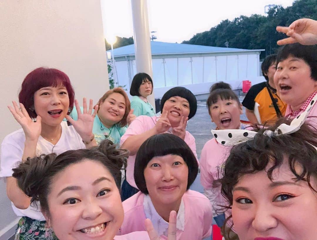 椿鬼奴さんのインスタグラム写真 - (椿鬼奴Instagram)「24TV始まったよ〜‼️このメンバーは走らんよ〜‼️ #24時間テレビ #やしろ優 #たんぽぽ川村 ＃バービー #椿鬼奴 #おかずクラブゆいp #おかずクラブオカリナ #森三中村上 #森三中大島 #森三中黒沢」8月24日 21時21分 - tsubakioniyakko