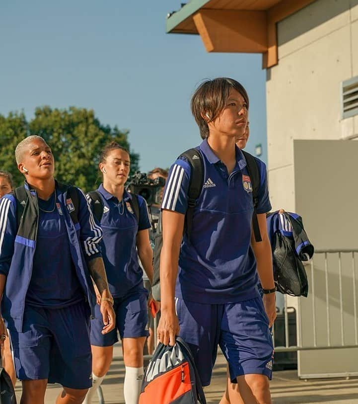 熊谷紗希さんのインスタグラム写真 - (熊谷紗希Instagram)「Nouvelle saison 2019-2020🔴🔵 本日開幕戦です⚽️ 毎日成長できるように、自分に出来ることを続けていきます💪🏻今シーズンも大好きなサッカー全力で楽しみます🙋🏻‍♀️❤️⚽️#常に最高の準備を」8月24日 20時03分 - kumagai1017