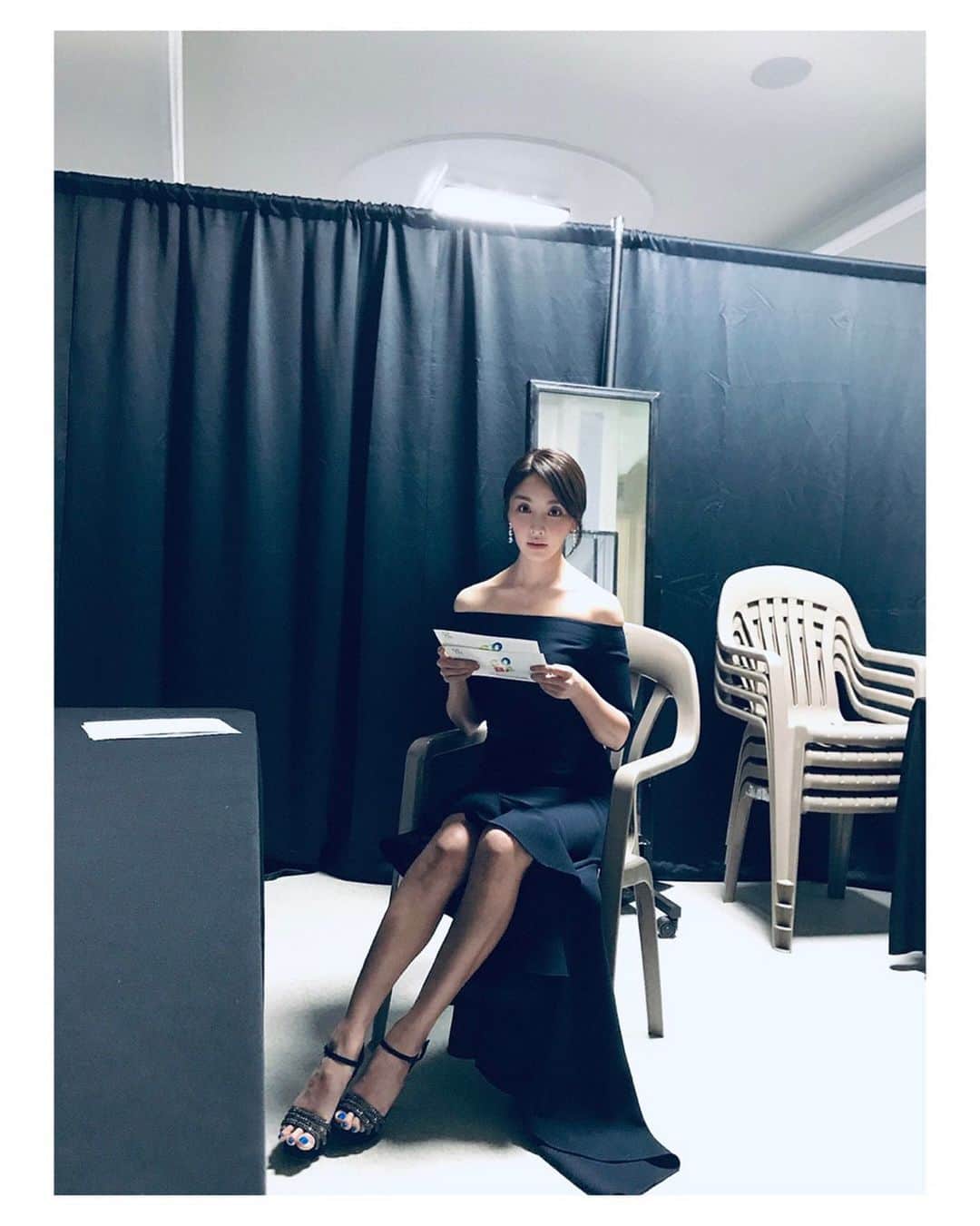 チョン・ユミのインスタグラム：「다녀왔습니다아💙 #소리바다어워즈」