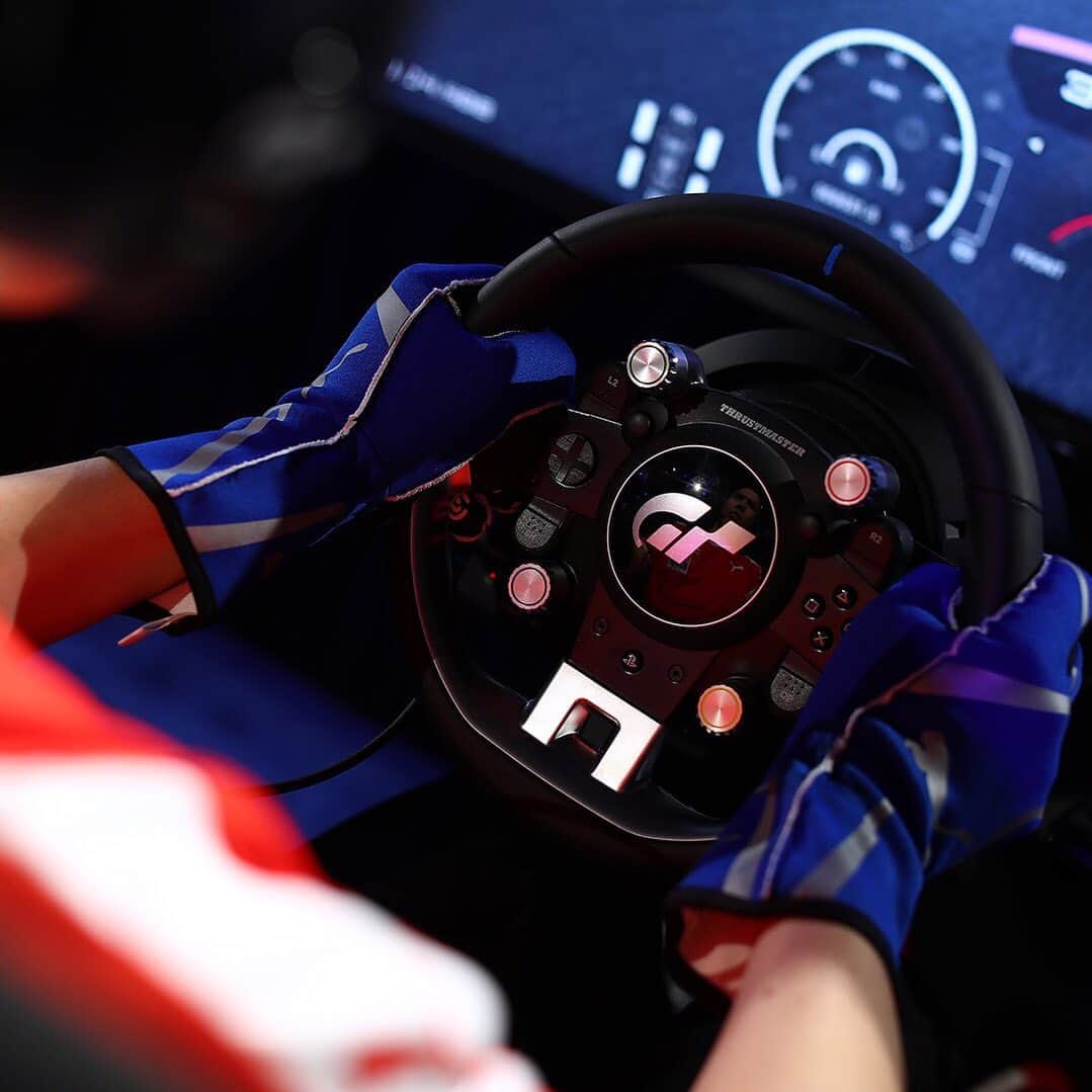 PlayStationさんのインスタグラム写真 - (PlayStationInstagram)「The greatest players in the world have assembled in New York for the 2019 FIA Gran Turismo Championships 🏎」8月24日 12時16分 - playstation