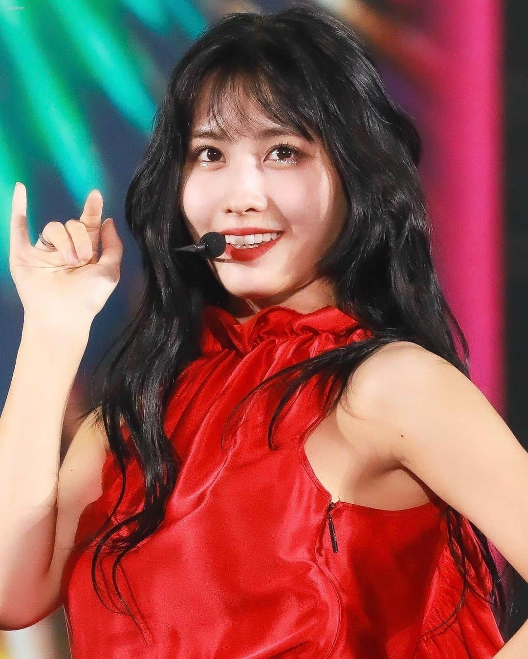 モモさんのインスタグラム写真 - (モモInstagram)「♡ [Fantaken] 190822 - 2019 Soribada Best K-Music Awards -  #MOMO #트와이스 #모모 #平井もも #もも #TWICE © peachAngel」8月24日 13時28分 - momojype